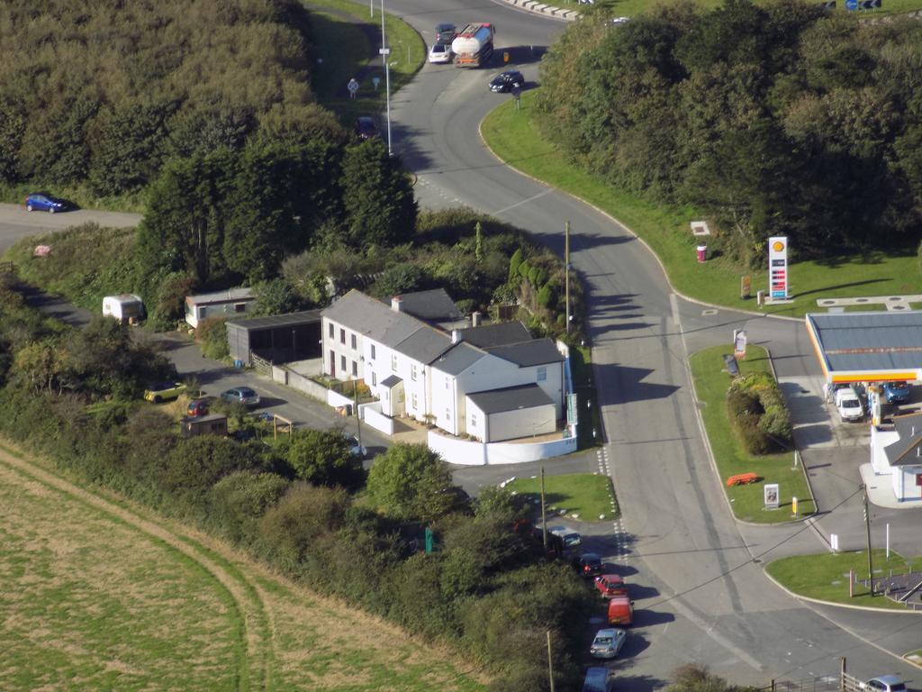 Bed and Breakfast Carland Cross New Quay Esterno foto